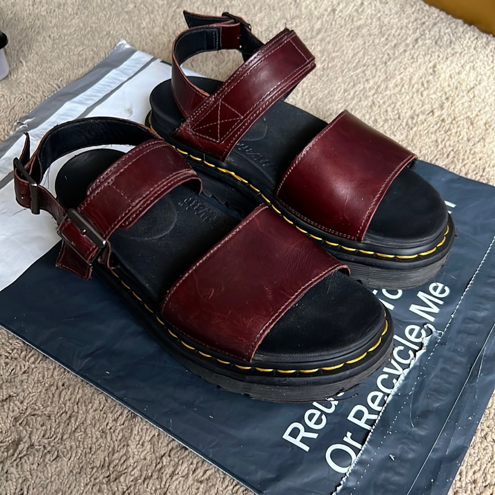 Dr martens boss brown leather sandal